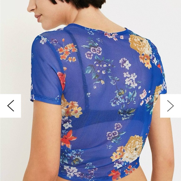 Urban Outfitters Size M see through cinched top - Picture 3 of 7